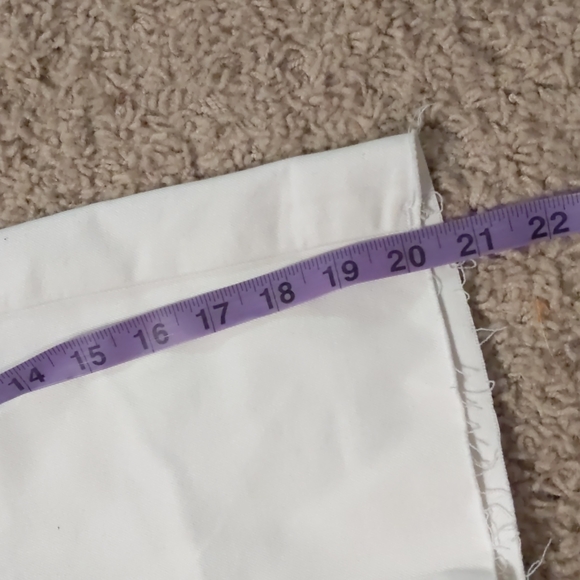 Pull&Bear white denim shorts, size 6 - Picture 12 of 14